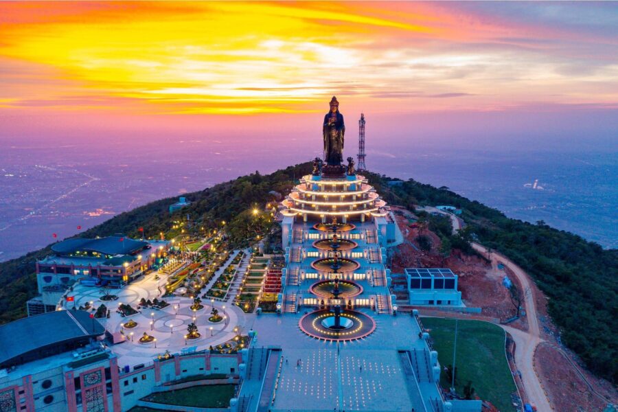 Tây Ninh - Vẻ Đẹp Miền Đông Nam Bộ Đầy Mê Hoặc 2025 - Ảnh 2