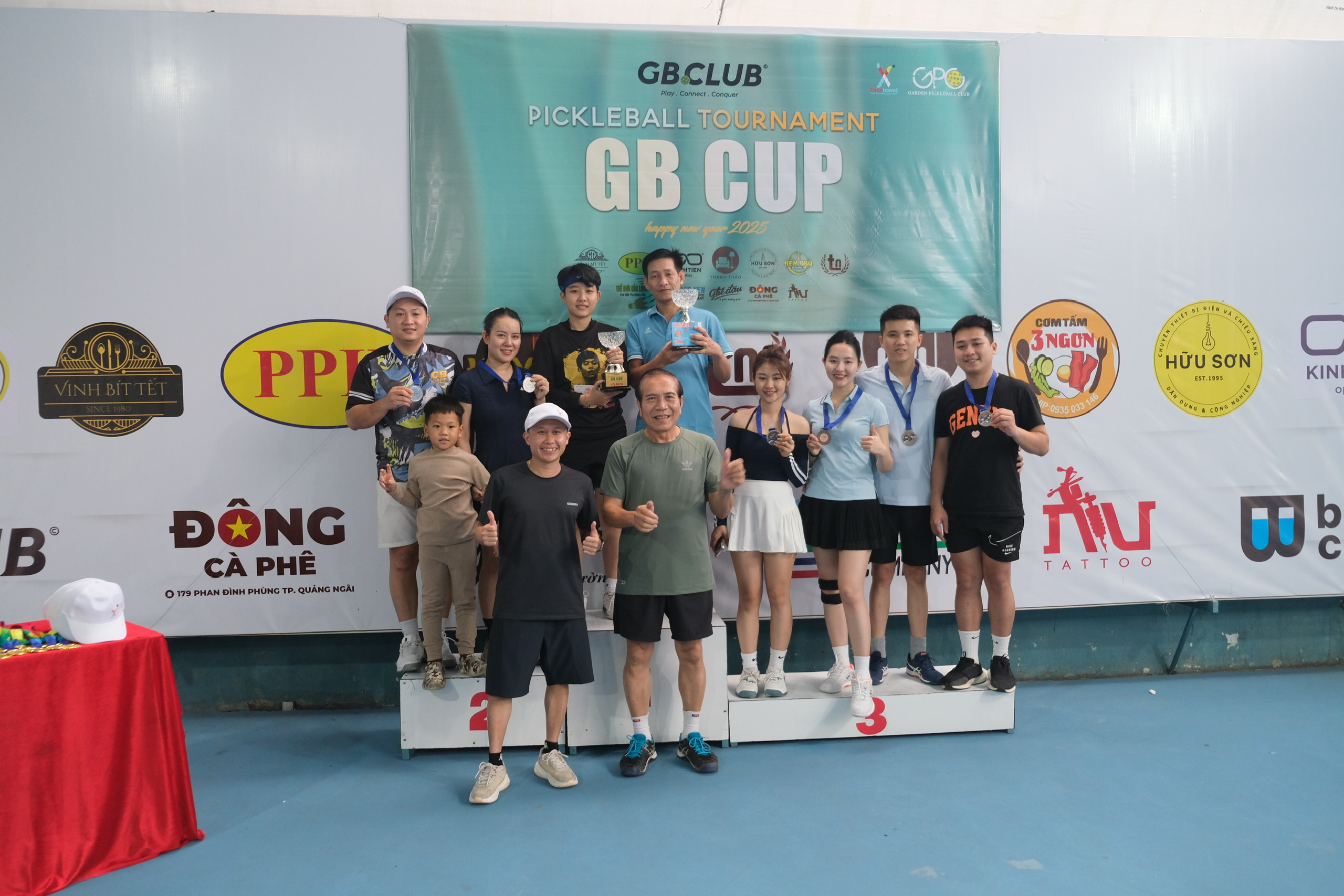 Giải Pickleball Cocotravel kết hợp với sân Garden Quảng Ngãi tổ chức