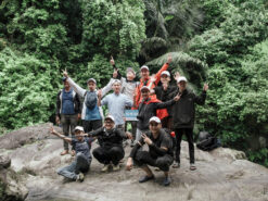 Tour trekking chinh phục thác Mờ Nanh đầu tiên ở Quảng Ngãi