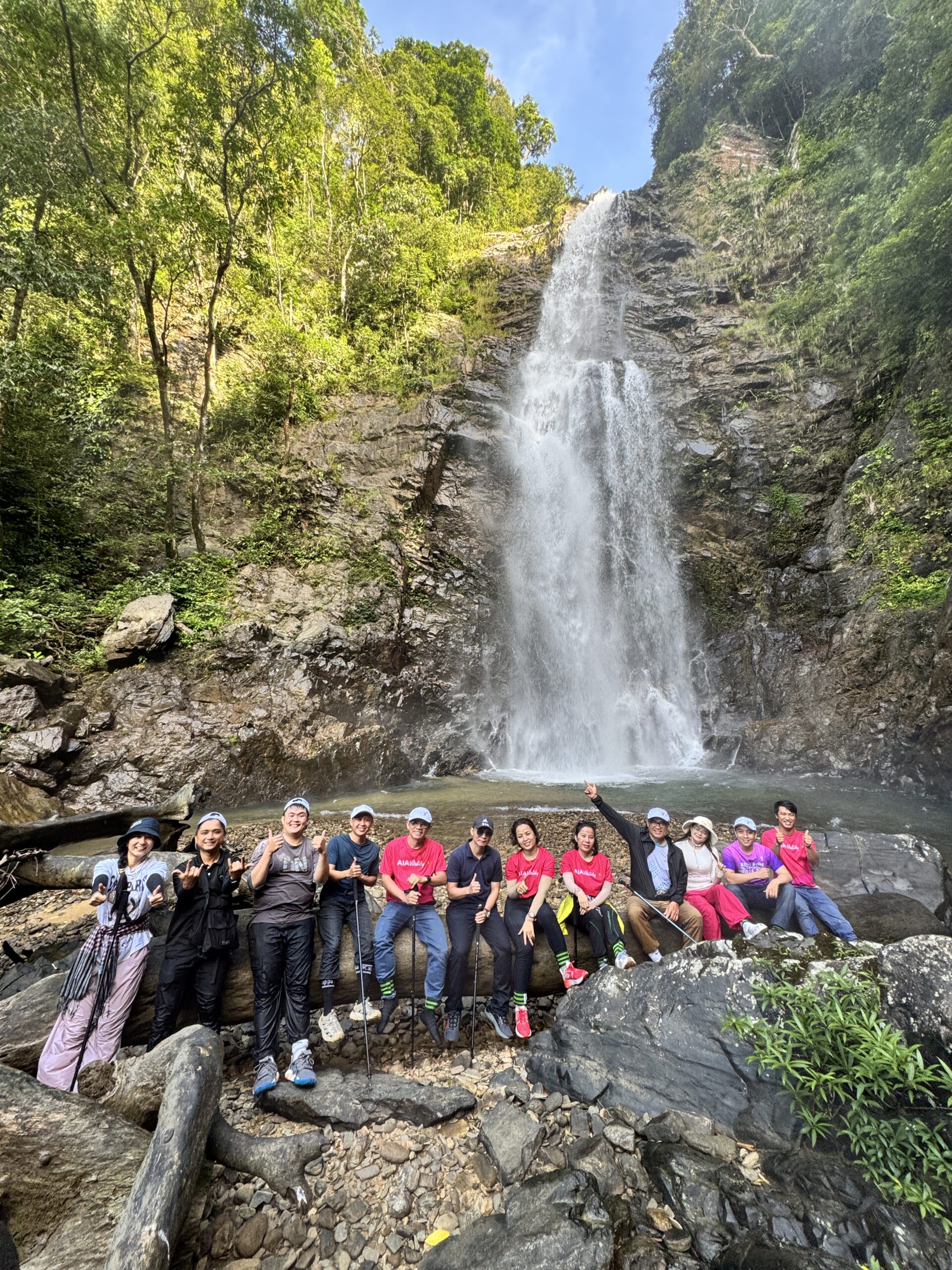 Trekking Thác Mờ Nanh Chặng 4: Vượt Ngàn Thử Thách – Chạm Đỉnh Thác Mờ Nanh Huyền Thoại