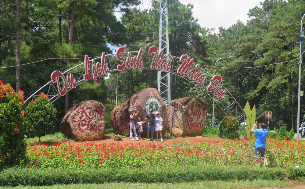 Du lịch Măng Đen Quảng Ngãi