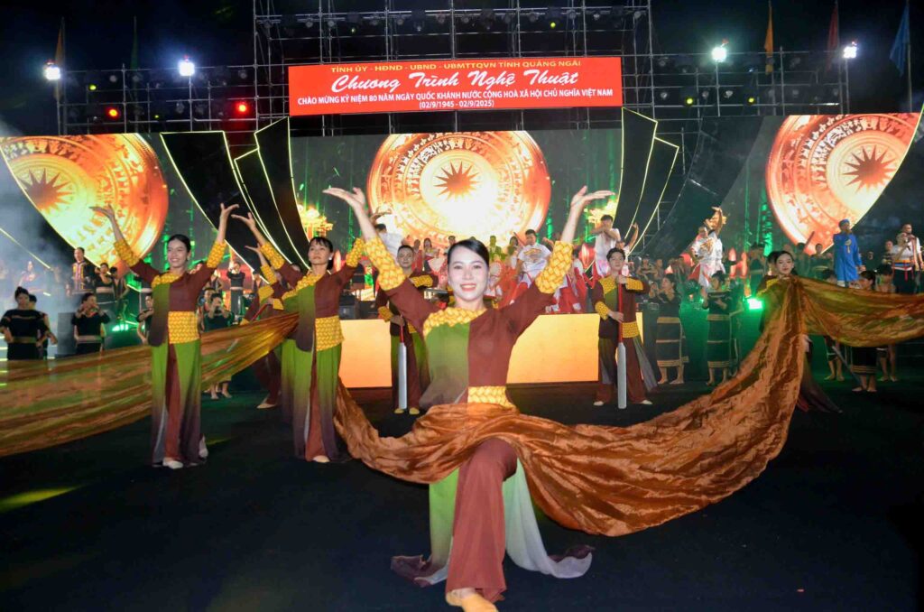 Quảng Ngãi - Âm vang ngày mới