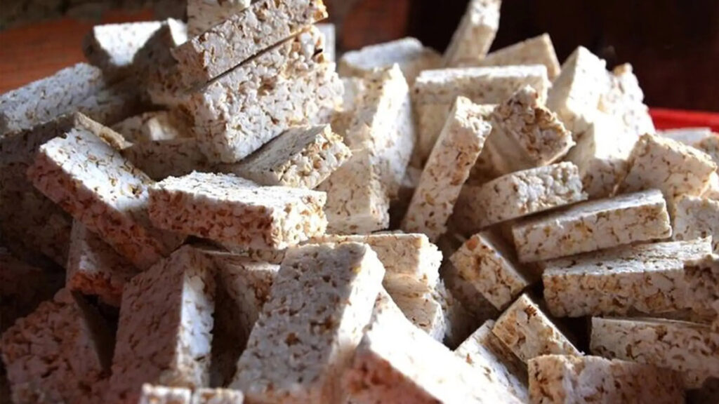 Những món bánh Quảng Ngãi mua về làm quà tặng cực ý nghĩa