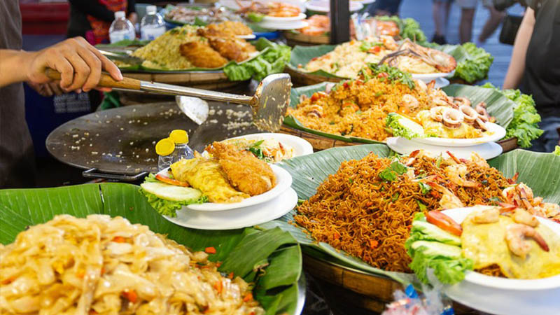 Khám phá chợ nổi bốn miền Pattaya ở Thái Lan