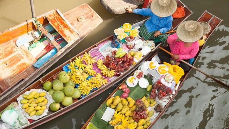 Khám phá chợ nổi bốn miền Pattaya ở Thái Lan