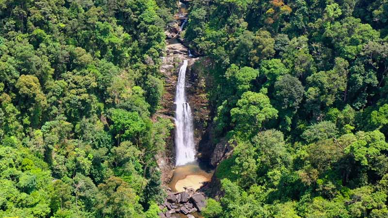 Trekking ở Quảng Ngãi: Những con thác không thể bỏ lỡ