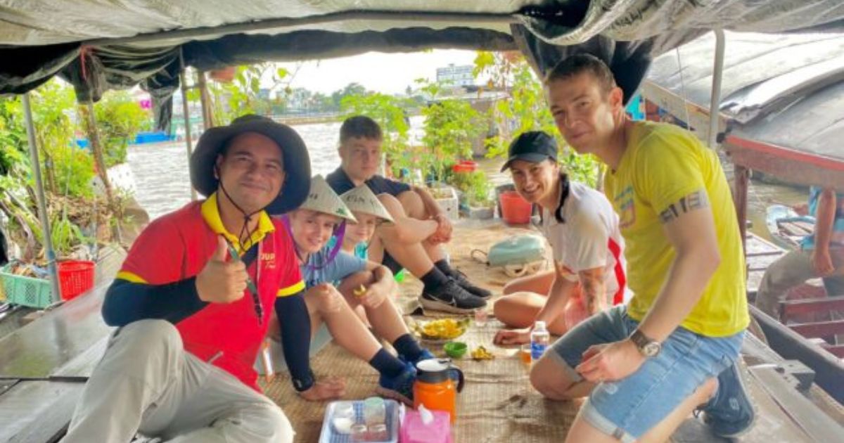 Công Ty Du Lịch Rồng Biển Quảng Ngãi