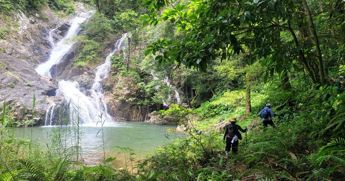 Trekking Thác Khỉ